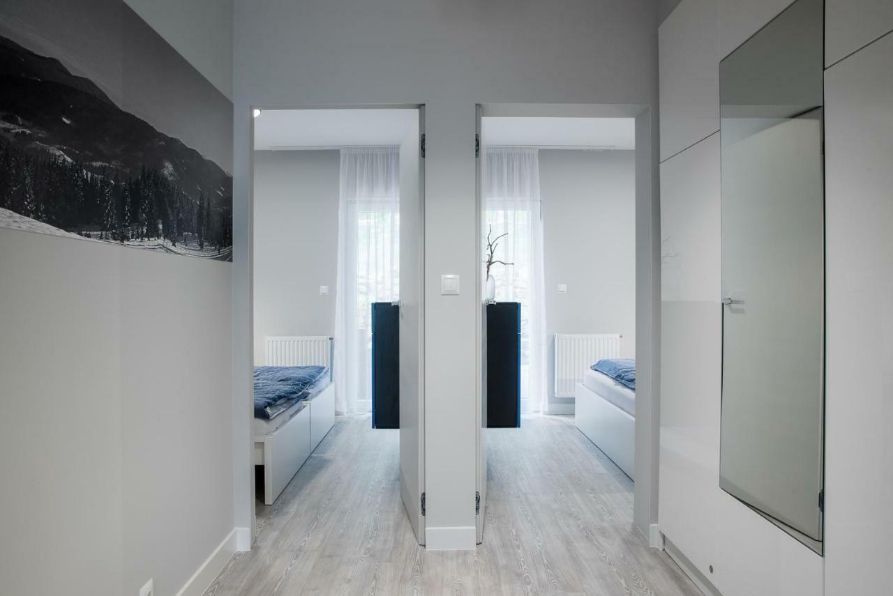 Apartament Pod Lasem Apartment Щирк Екстериор снимка